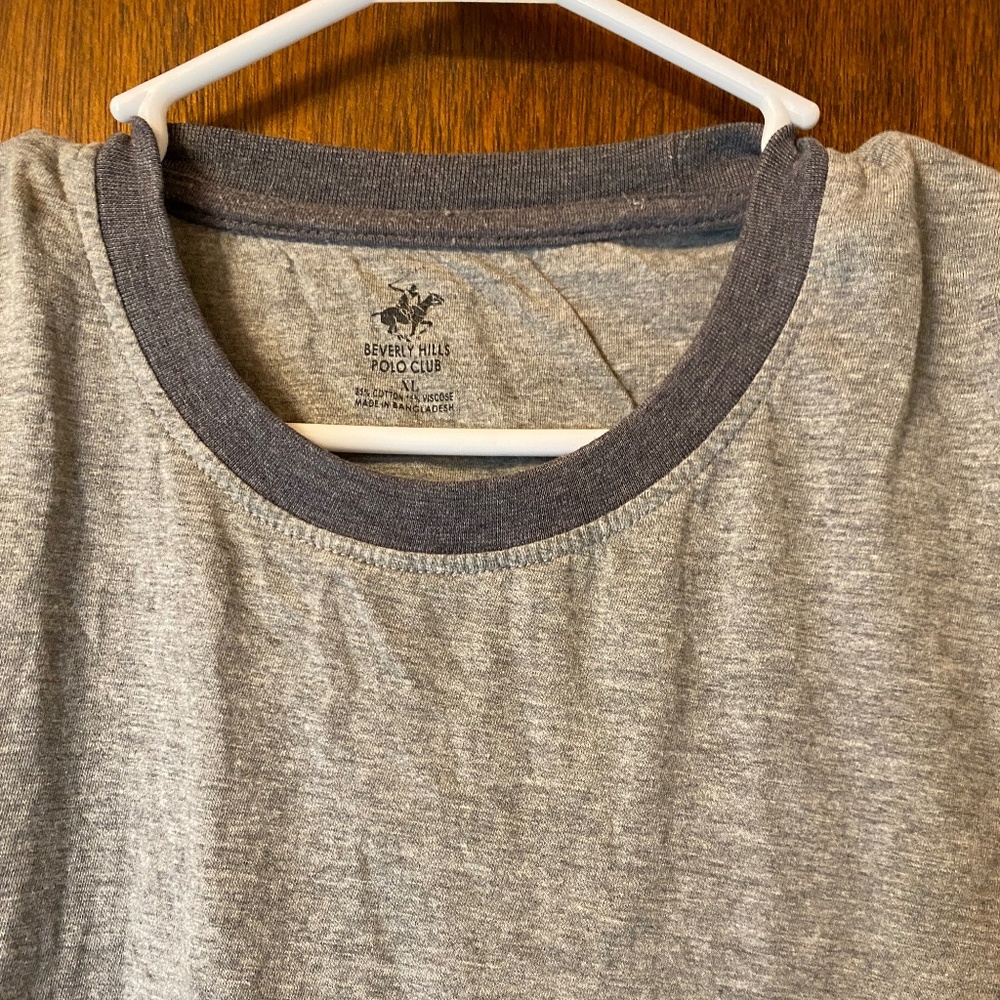 Men’s tee shirt